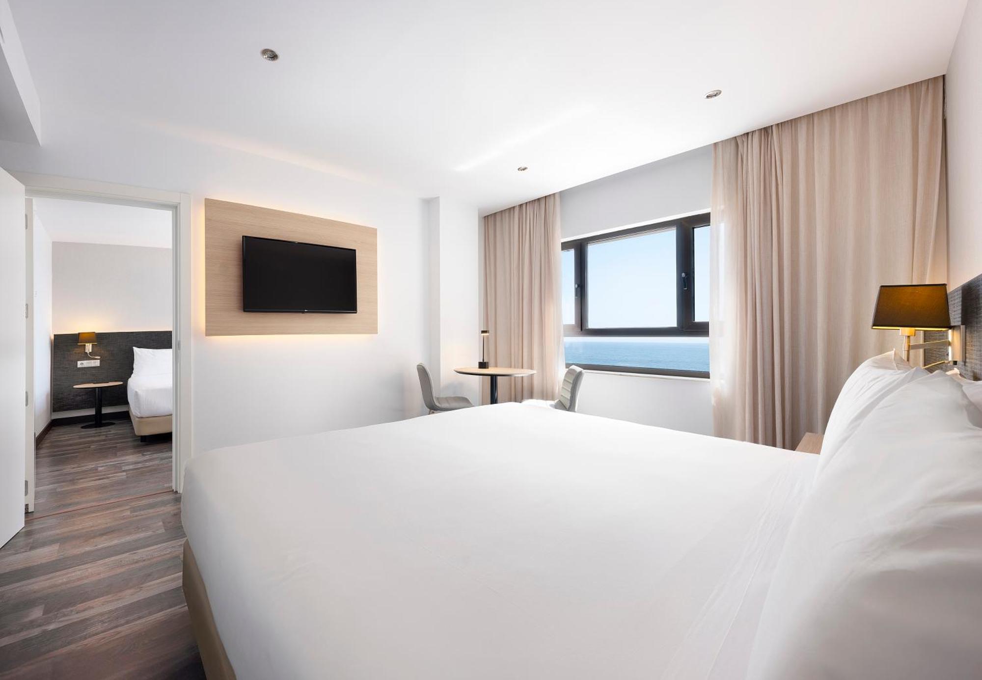 Hotel Cadiz Paseo Del Mar, Affiliated By Melia Екстериор снимка